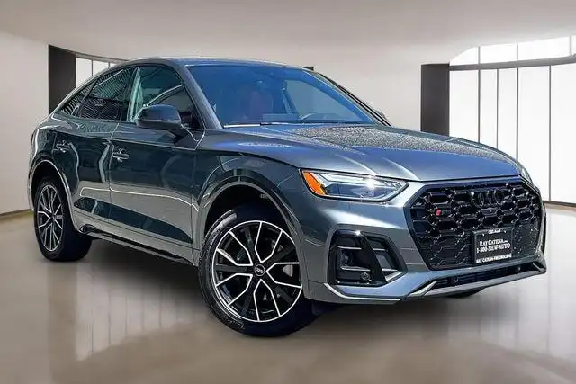 2023 Audi SQ5 Sportback Premium Plus's photo