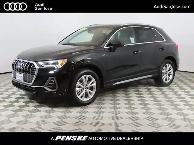 2025 Audi Q3 45 TFSI S Line Premium Plus quattro's photo