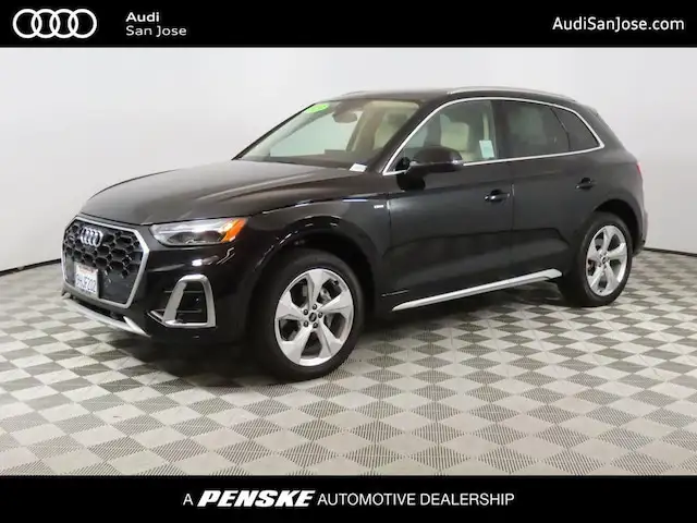 2023 Audi Q5 45 Premium Plus's photo