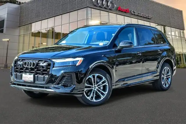2026 Audi Q7 45 Premium quattro Tiptronic's photo