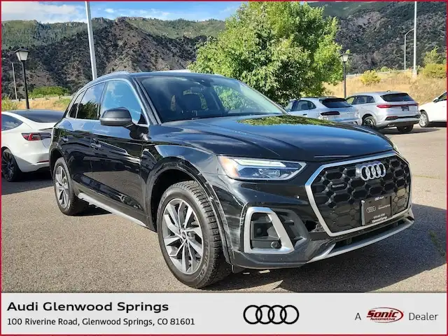 2023 Audi Q5 45 Premium Plus's photo