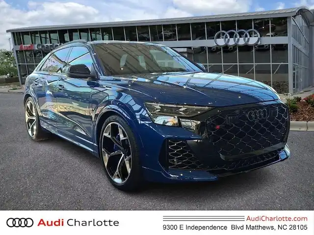 2026 Audi RS Q8 Base's photo
