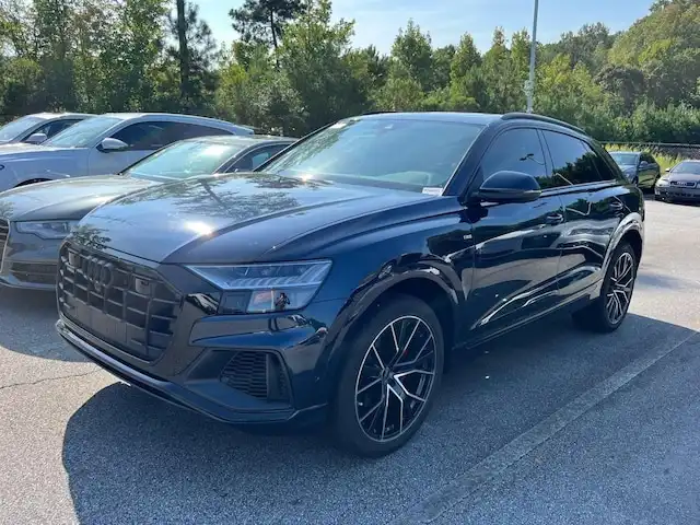 2023 Audi Q8 55 Premium Plus quattro Tiptonic's photo