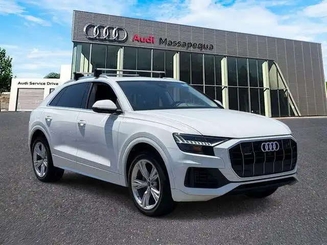 2023 Audi Q8 55 Premium Tiptronic quattro's photo
