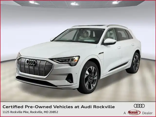 2023 Audi e-tron 95 kWh Premium Plus quattro's photo