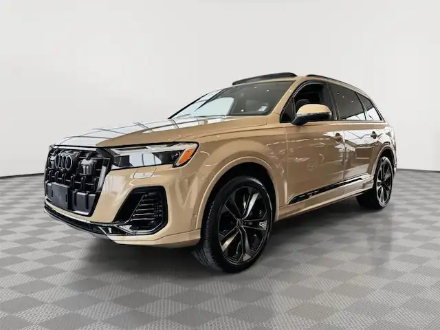 2025 Audi Q7 55 Premium Plus quattro Tiptronic's photo