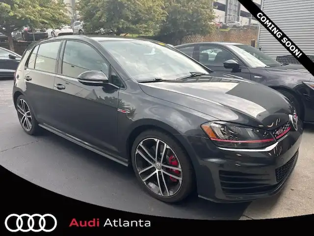 2017 Volkswagen Golf GTI 2.0T Sport 4-door's photo