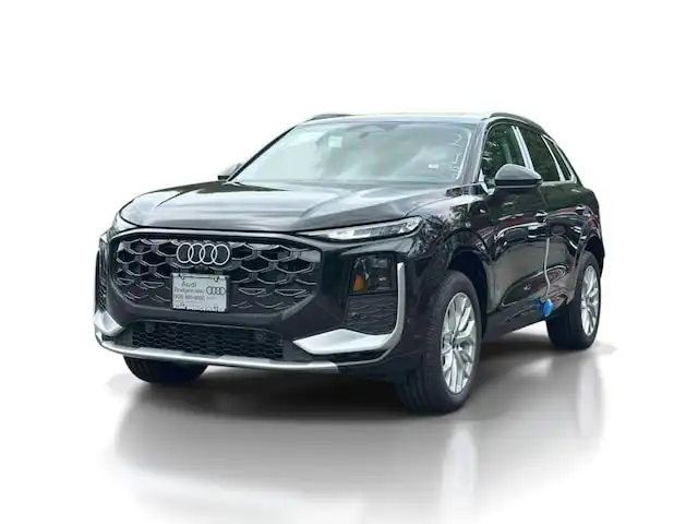 2026 Audi Q3 S line quattro's photo