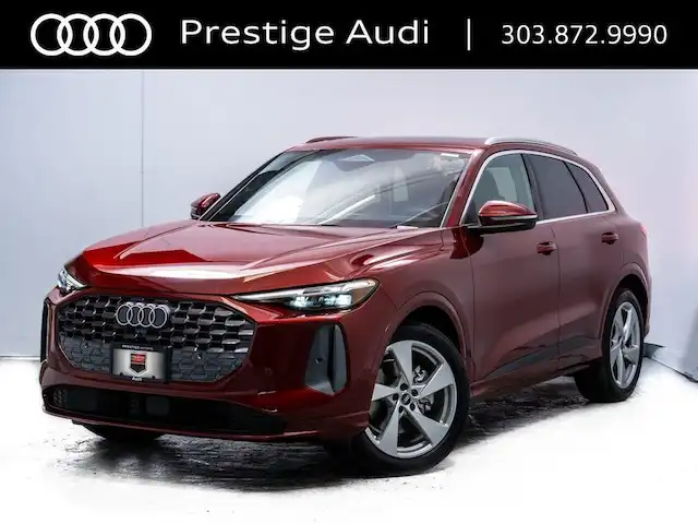 2025 Audi Q5 40 Prestige's photo