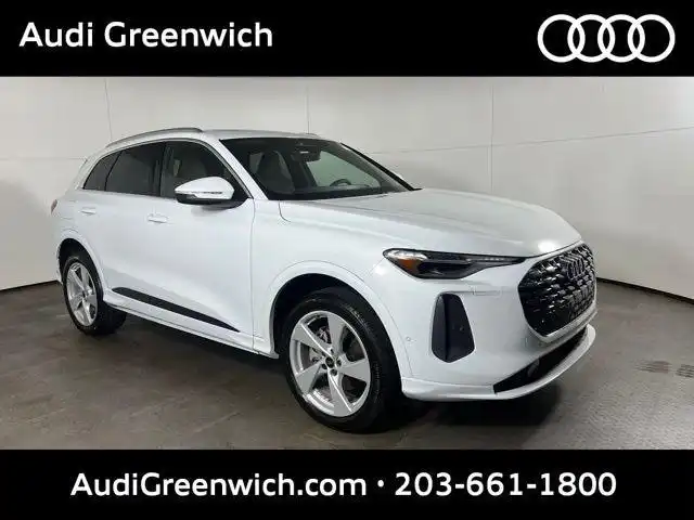 2025 Audi Q5 40 Premium Plus's photo