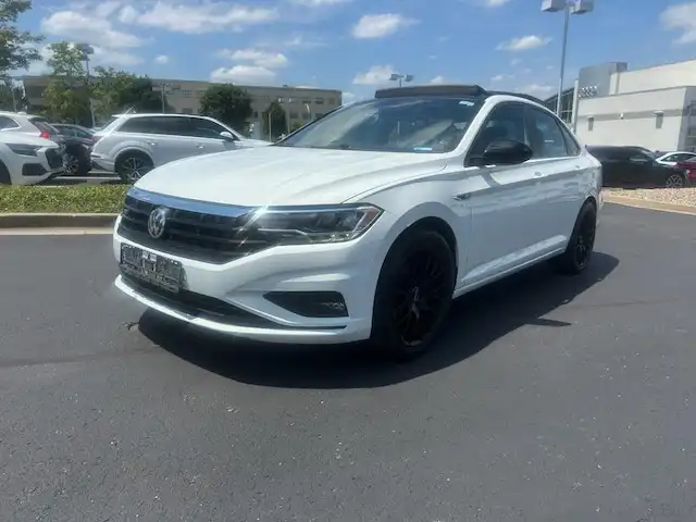 2019 Volkswagen Jetta 1.4T R-Line Auto SULEV's photo