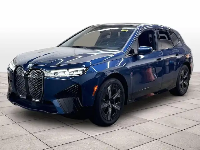 2024 BMW iX xDrive50's photo