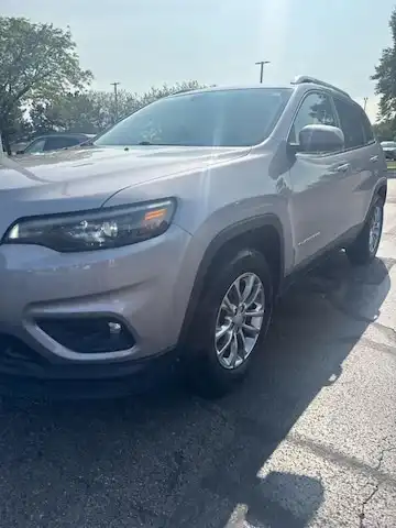 2019 Jeep Cherokee Latitude Plus 4X4's photo