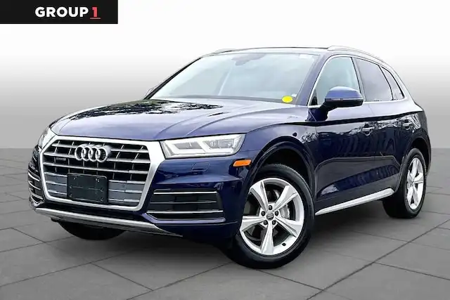 2020 Audi Q5 45 quattro S tronic Premium Plus's photo