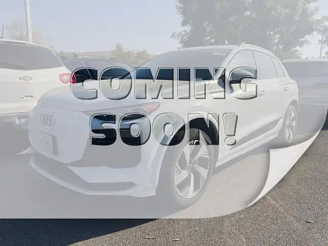 2025 Audi Q6 e-tron Premium quattro's photo