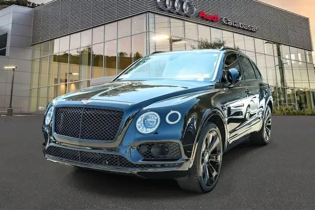 2020 Bentley Bentayga V8's photo