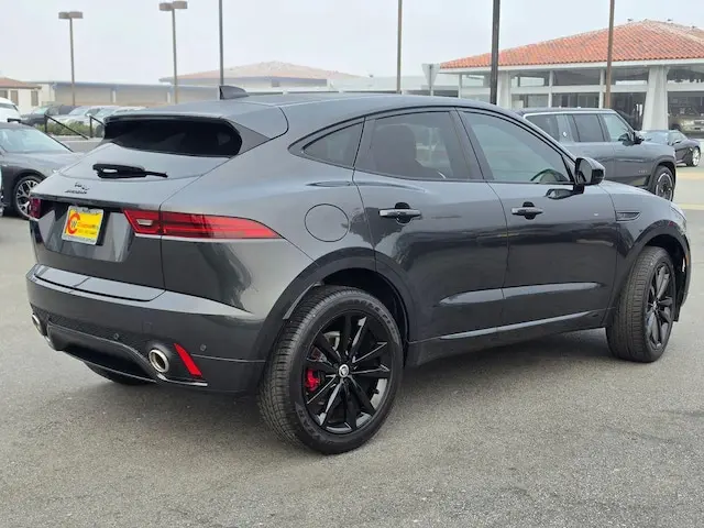 2024 Jaguar E-PACE P250 R-Dynamic SE photo 4