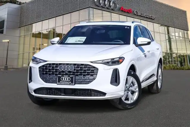 2026 Audi Q5 Premium quattro's photo