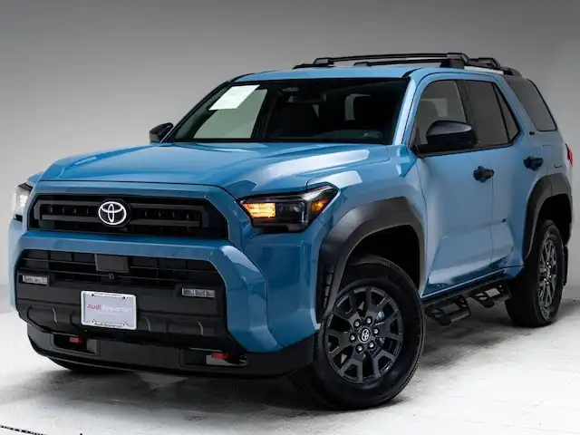 2026 Toyota 4Runner SR5 4WD's photo