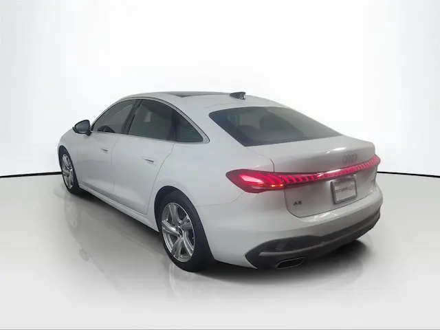 2026 Audi A5 Premium Plus quattro S tronic photo 4