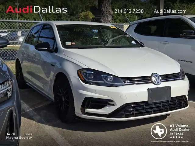 2019 Volkswagen Golf R w/DCC & Navigation 4-door DSG's photo