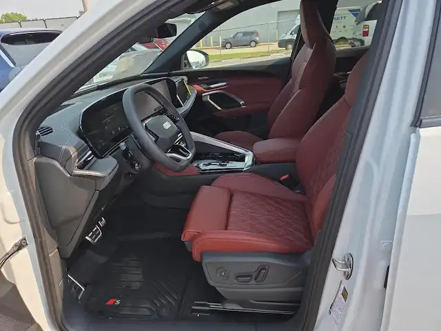 2026 Audi SQ5 Prestige quattro's photo