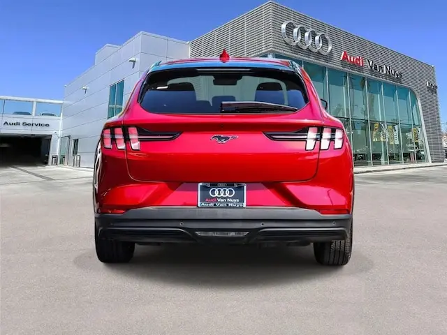 2021 Ford Mustang-Mach-e Select photo 3