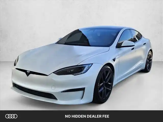 2023 Tesla Model S Base's photo