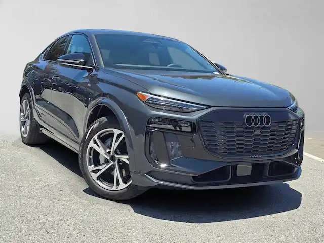 2027 Audi Q6 Sportback e-tron's photo