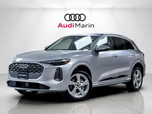 2026 Audi Q5 Premium Plus quattro's photo