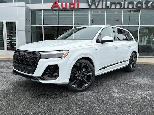 2026 Audi Q7 55 S Line Premium Plus quattro Tiptronic's photo