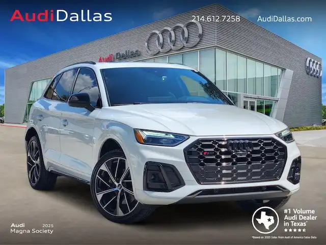 2024 Audi SQ5 Premium Plus's photo