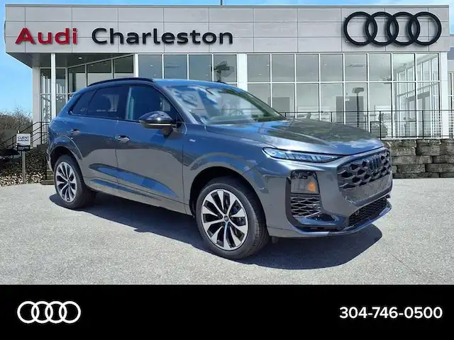 2026 Audi Q3 S line quattro's photo