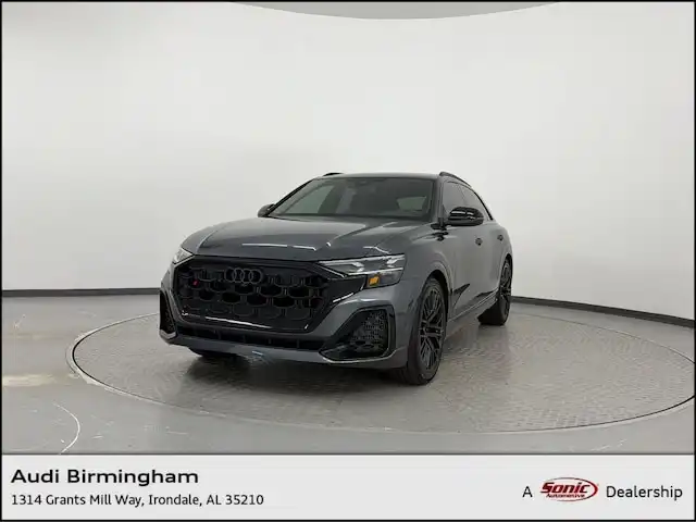 2026 Audi SQ8 Prestige quattro's photo