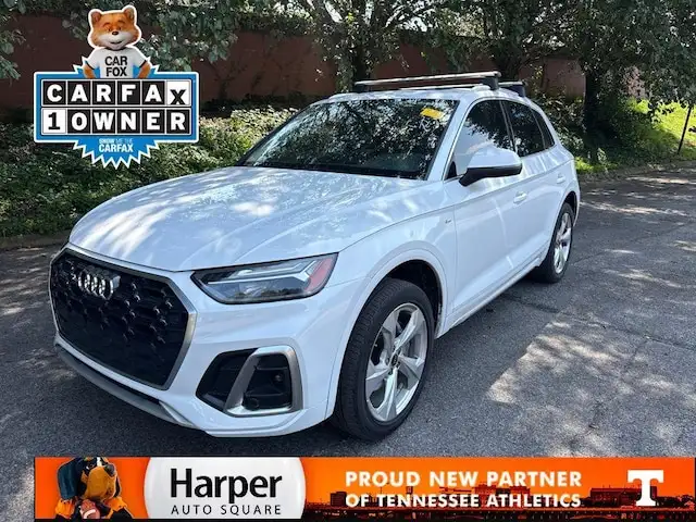 2023 Audi Q5 45 Premium Plus's photo
