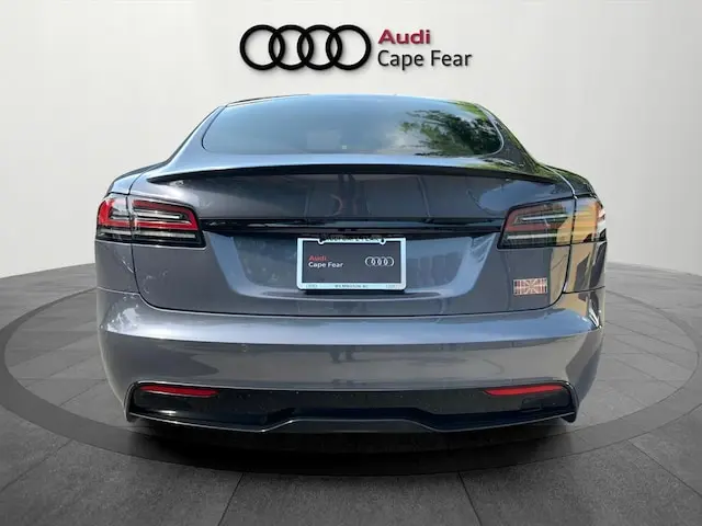 2023 Tesla Model S Plaid photo 5