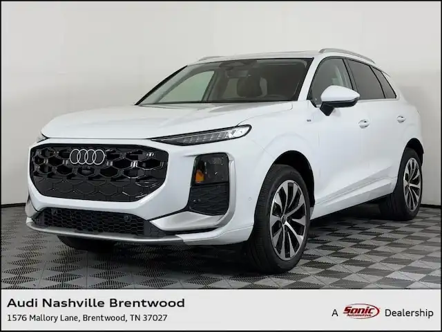 2026 Audi Q3 S line quattro's photo