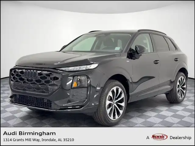 2026 Audi Q3 S Line quattro's photo