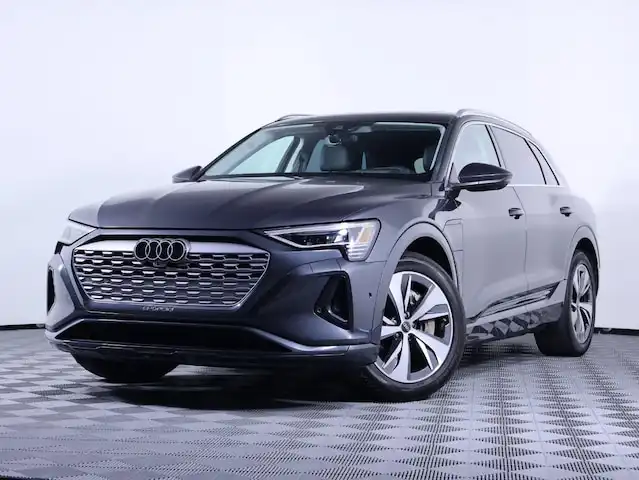 2024 Audi Q8 e-tron 55 114 kWh Prestige quattro's photo