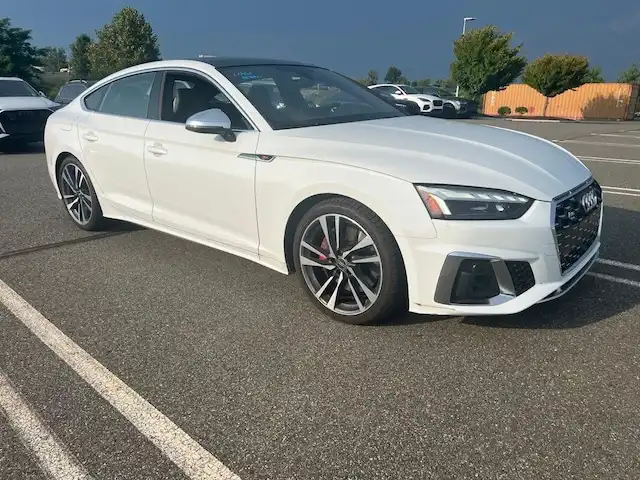 2023 Audi S5 Sportback Premium Plus quattro Tiptronic's photo