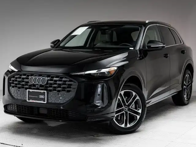 2025 Audi Q5 40 Premium's photo