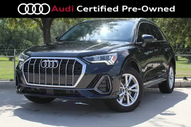 2023 Audi Q3 45 TFSI S Line Premium quattro's photo
