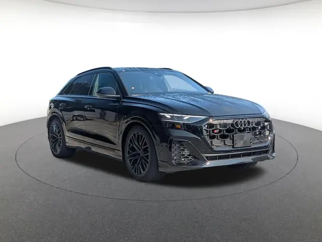 2026 Audi SQ8 Premium Plus quattro photo 3