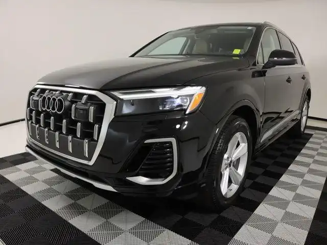 2026 Audi Q7 55 Premium quattro Tiptronic's photo