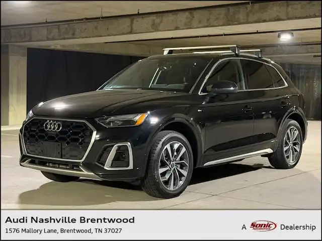 2023 Audi Q5 45 Premium Plus's photo