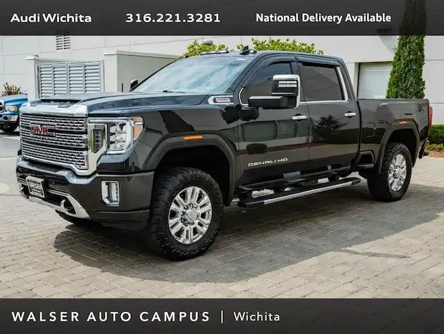2021 GMC Sierra 4WD Crew Cab Standard Box Denali's photo