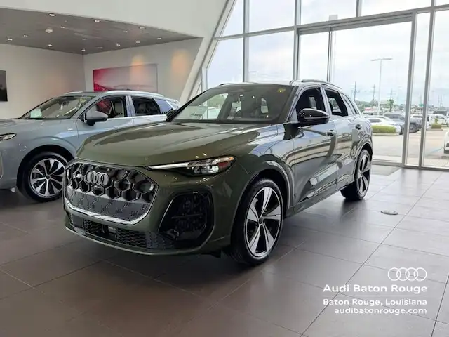 2026 Audi SQ5 Premium Plus quattro's photo