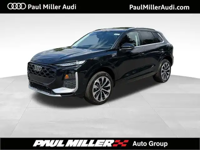 2026 Audi Q3 S Line quattro's photo