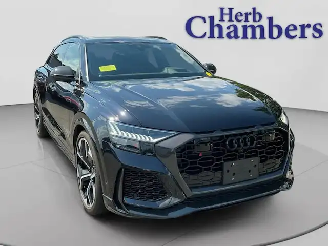 2021 Audi RS Q8 Base's photo