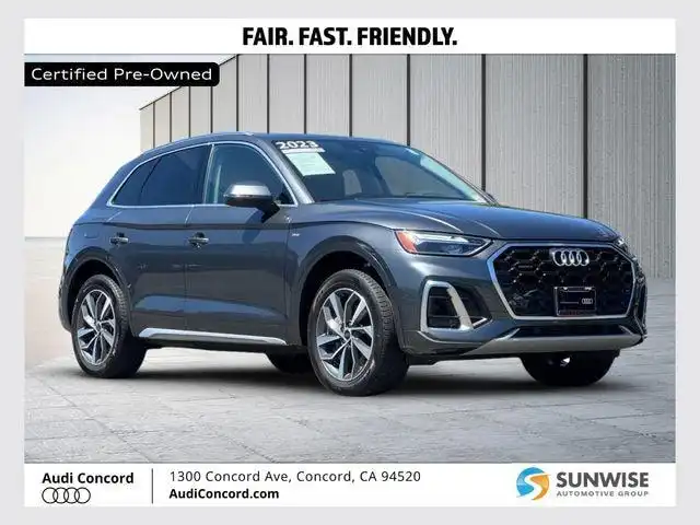 2023 Audi Q5 45 Premium's photo